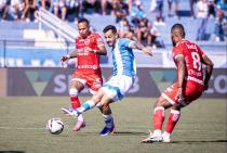 Vila Nova bate Londrina e chega a vice-liderança da Série B